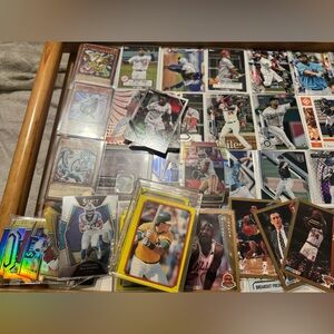 Assorted Sports Trading Cards Collection Football Baseball Soccer